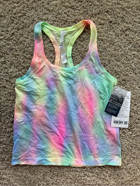 lululemon athletica Tops - NEW Lululemon Rare Psychedelic Tie Dye Swiftly Tech Racerback 2.0 Tank Crop 6